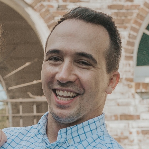 Meet your Posher, Vince - Picture 1 of 1